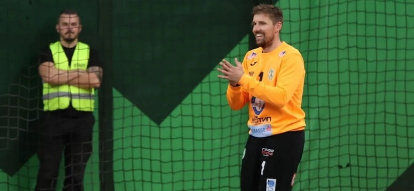 Балканы. Вратарь сборной Словении Урбан Лесяк вернулся на родину. Он будет защищать цвета "Тримо"