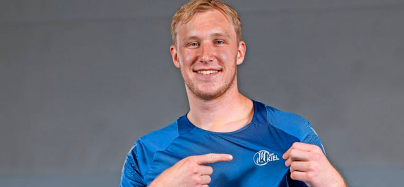 Бундеслига. Эрик Юханссон в противовес Николе Карабатичу: "Знаю, что физически здесь будет очень тяжело. Но это всё ещё лучшая лига в мире"