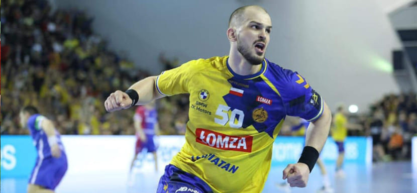 Польша. "Кельце", "Висла" и "Азоты" одержали разгромные победы над своими соперниками в субботних матчах