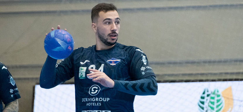 27-летний разыгрывающий "Бенидорма" Начо Валлес продолжит карьеру в "Бидасоа"