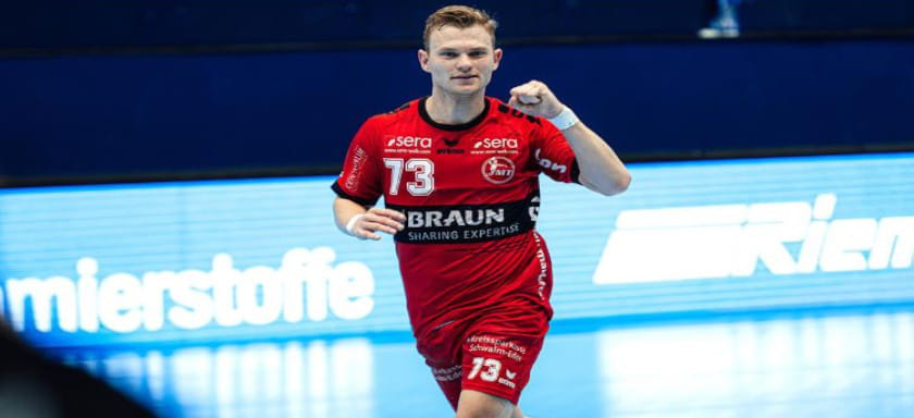 Игрок "Мельзунгена" Тимо Кастенинг: "Это настоящий позор, конечно, но "Фленсбург" наиграл на победу, они лидировали на больших отрезках матча"