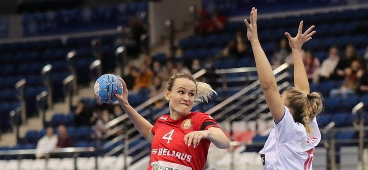 Анастасия Кулак: "Мне кажется, если бы не мой муж, то я бы и не вернулась вовсе!"