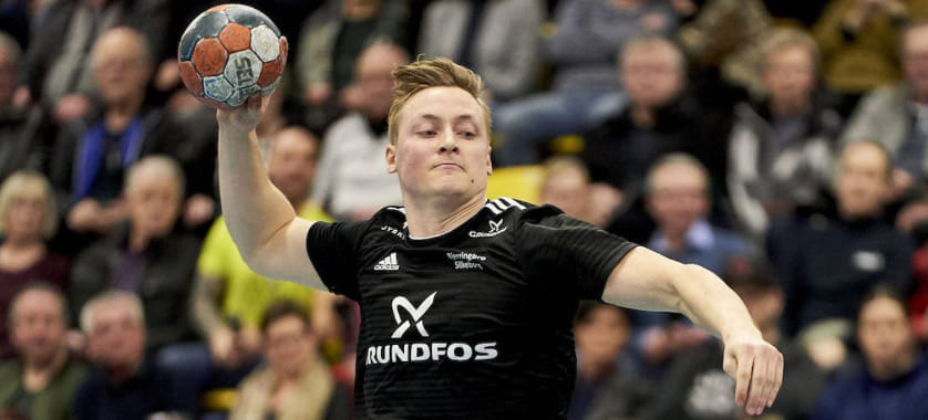 Бундеслига. "Фленсбург" заключил контракт с норвежским левым крайним "Драммена" Аугустом Педерсеном. Летом он заменит Хампуса Ванне