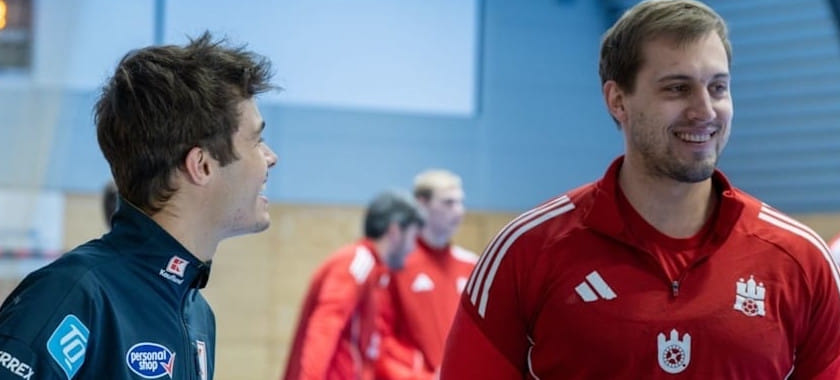 Олимпийский чемпион-2026 в прыжках с трамплина Филлип Раймунд посетил тренировку "Гамбурга" и показал лучший результат в прыжковом нормативе