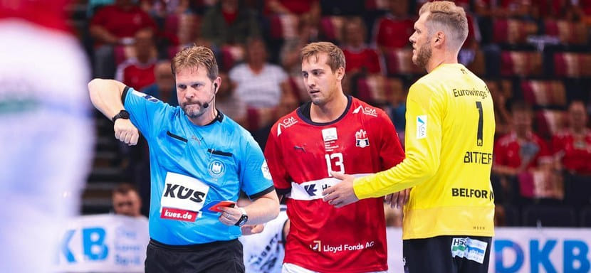 Бундеслига. Капитан "Гамбурга" Никлас Веллер пропустит игру с "Мельзунгеном" из-за дисквалификации