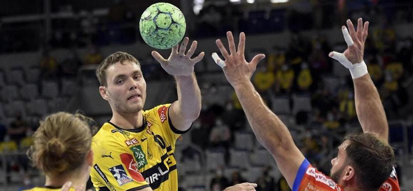 Бундеслига. Источник: "Фленсбург" согласовал будущие переходы датчанина Никласа Киркелёкке и нидерландца Кая Смитса