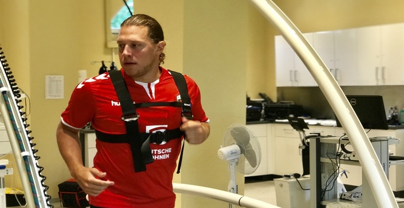 Бундеслига. Правый крайний "Берлина" Маттиас Закриссон перенес операцию на плече