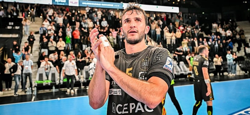 Франция. Олимпийский чемпион Токио Ромэн Лягард и ещё три гандболиста продлили контракты с "Эксом"