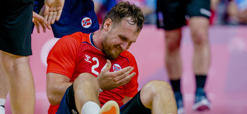 Олимпиада. Несмотря на травму пальца бросковой руки, норвежец Кристиан О'Салливан включен в заявку на матч 1/4 финала с датчанами