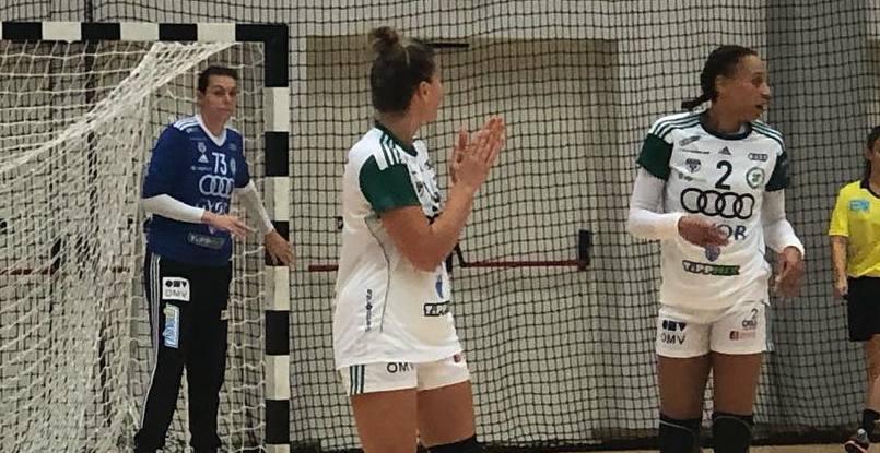 Венгрия. "Дьер" одержал девятую победу подряд. Он был сильнее "Мошонмадьяровара"