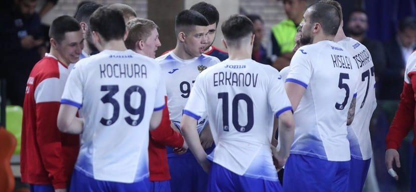 17 handball players will prepare with the national team of Russia for a friendly tournament in the capital of Belarus which starts on October 31