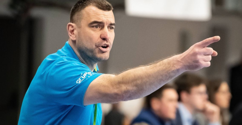 Польша. Бартош Юрецки отверг предложение "Хроброго", предпочтя со следующего сезона возглавить "Пиотрковянин"