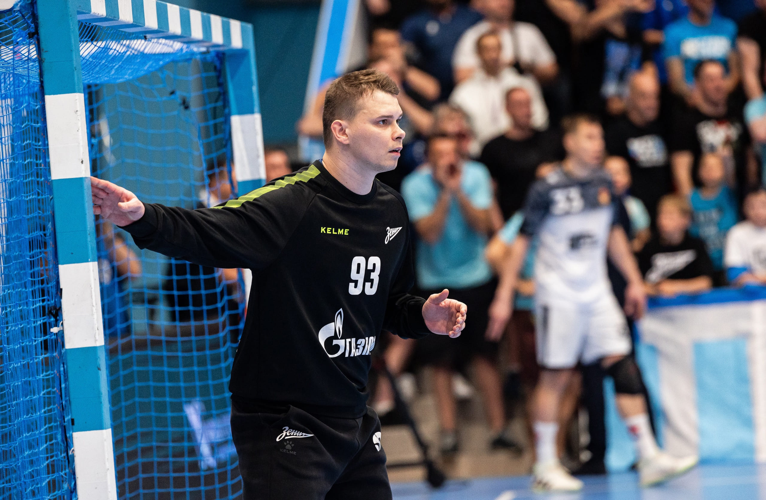 Вратарь петербургского "Зенита" Дмитрий Кузнецов рассказал о работе с главным тренером Дмитрием Торговановым