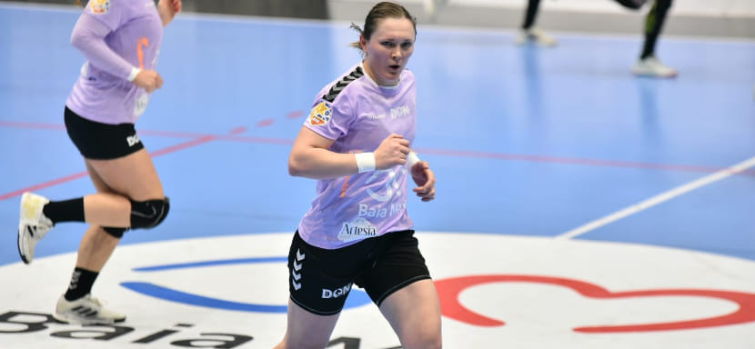 "Рапид" Шамановской одержал уверенную победу над "Крайовой", "Байя-Маре" Ильиной разгромил "Галац" в женском чемпионате Румынии