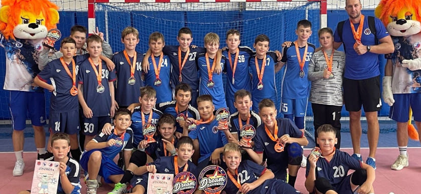 В Санкт-Петербурге завершился детский фестиваль Handball Dream. В соревнованиях приняли участие команды из России и Беларуси