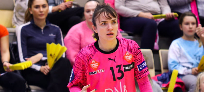 Норвегия. Правая полусредняя Анна Вяхирева стала лучшим бомбардиром и ассистентом "Кристиансанда" в первом матче нового года