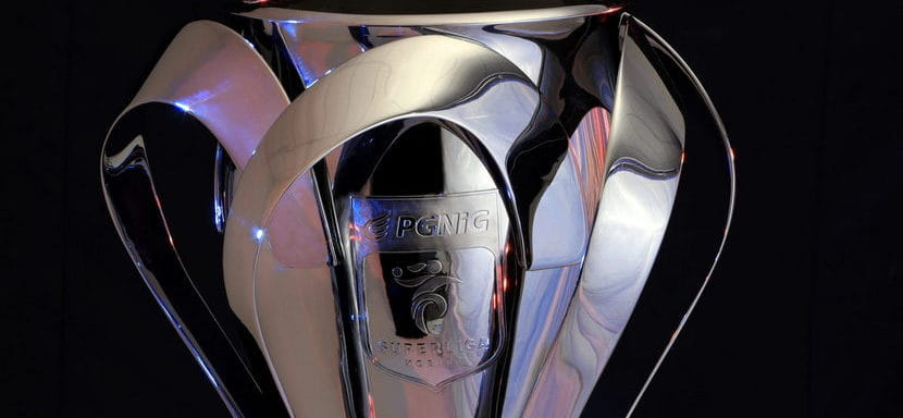 Представлен трофей, который будет вручаться победителю женского чемпионата Польши