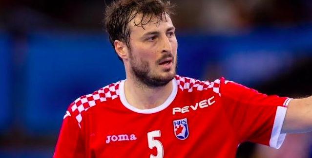 Домагой Дувняк: "Для меня лучше играть каждый день, чем быть запертым и ничего не делать"