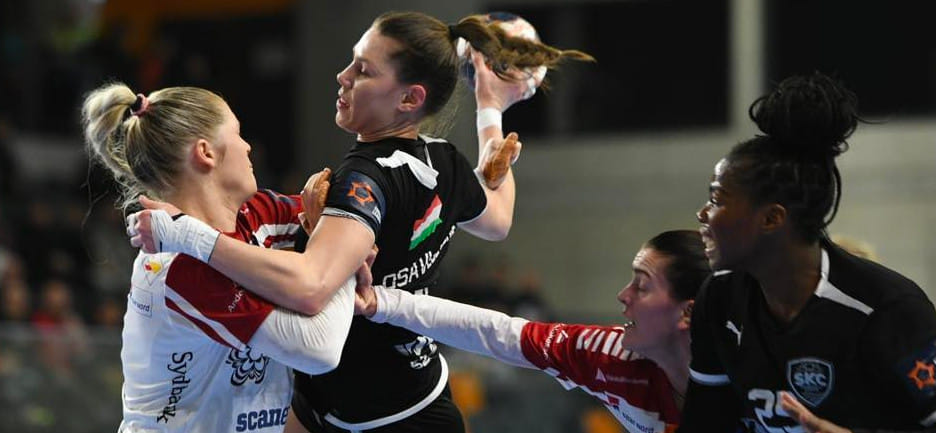 Европейская лига. Датский "Икаст" вновь разгромно обыграл венгерский "Шиофок" и первым пробился в "финал четырёх" женского турнира