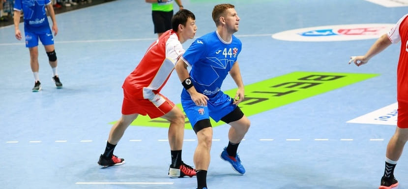 Беларусь. Линейный Олег Тарасевич покинул "Мешков Брест", с которым заключил двухлетний контракт в начале лета прошлого года