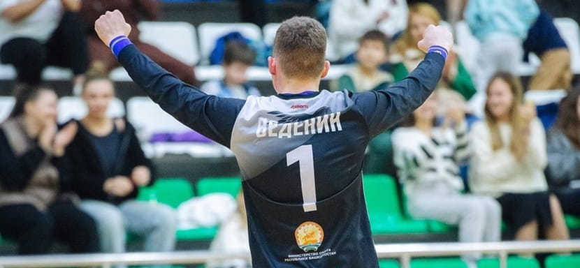 21-летний голкипер Андрей Веденин по обоюдному согласию сторон расстался с уфимским "Акбузатом"