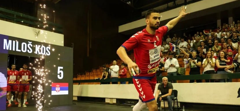 У сборной Сербии проблемы на левом полусреднем перед ЧЕ-2026. Милош Кос также не поможет команде на топ-турнире