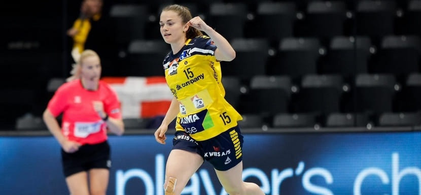 Дания. Официально. 24-летняя левая крайняя Эмма Фриис после этого сезона расстанется с "Икастом"