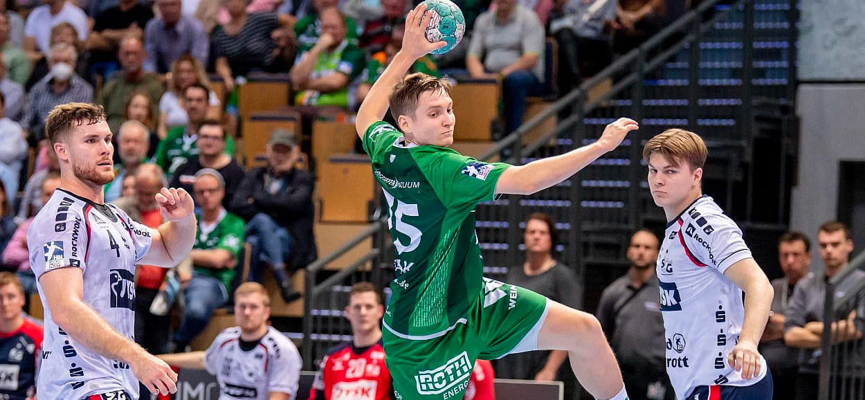 Бундеслига. Словенский правый крайний Домен Новак продлил контракт с "Вецларом" на два сезона