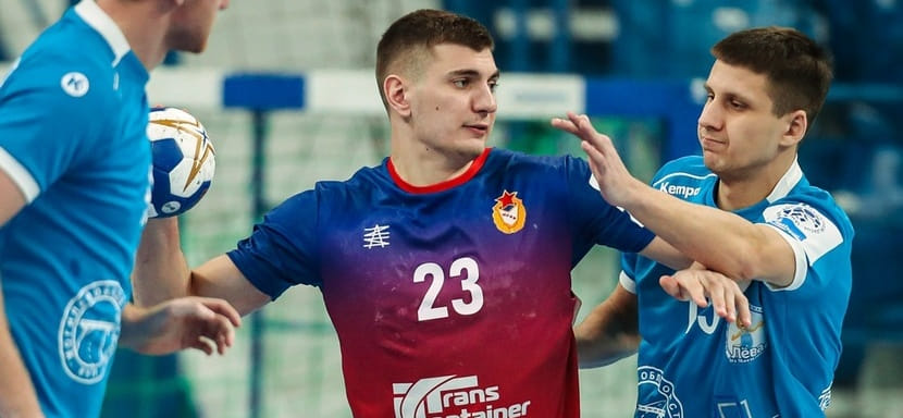 SEHA-Gazprom League. Дивизион "Восток". Илья Белевцов: "У ЦСКА две равноценных семёрки, а у "Машеки" — короткая скамейка"