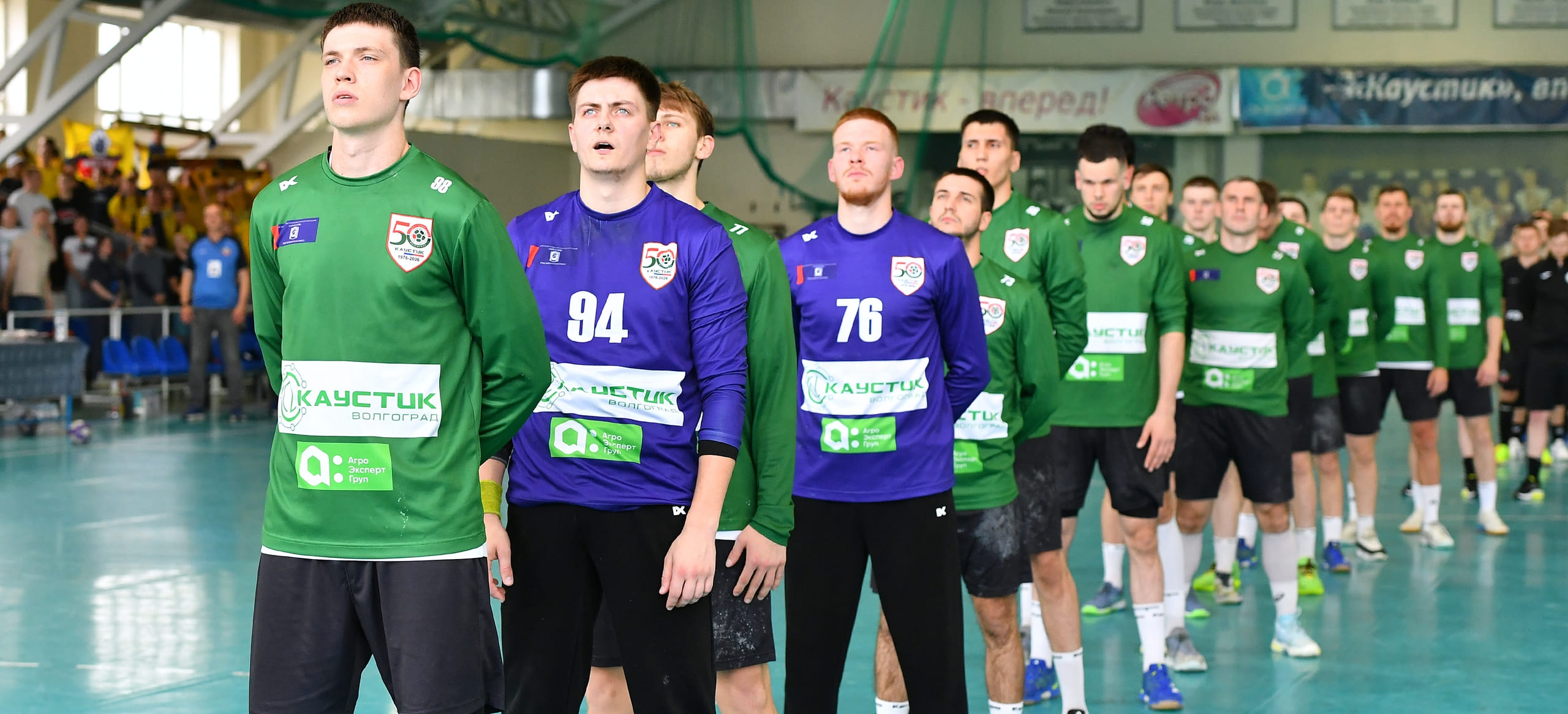 Можно, а зачем? "Каустик" спасся от вылета. Смогут ли "химики" избежать борьбы за выживание в новом сезоне?