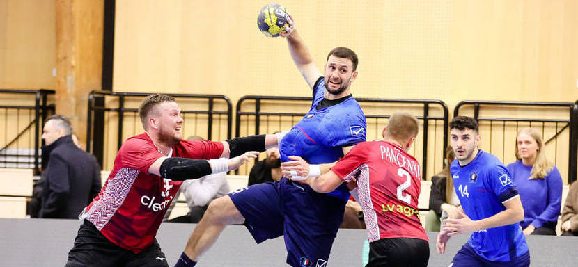 ЧМ-2023. Сборная Латвии разгромно уступила итальянцам на старте первого раунда квалификации