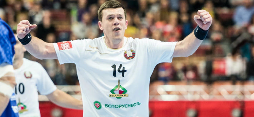 Беларусь. Сергей Рутенко: "В хоккей играют настоящие мужчины? Давайте, мужчины, снимите щитки, и побегаем в гандбол" (ВИДЕО)