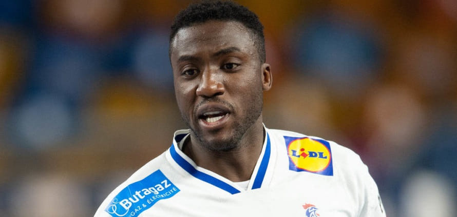 Норвегия. В страну не пускают звезду "Эльверума" Люка Абало — с января он не может попасть домой, где находится все его имущество