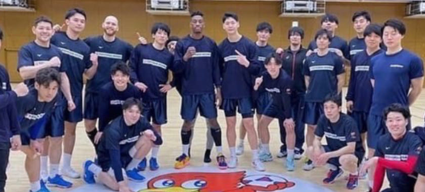 Япония. Победителями национальных чемпионатов стали "Тойота Госей" с Йоаном Баласкесом и базовый клуб женской сборной "Хоккоку Банк"