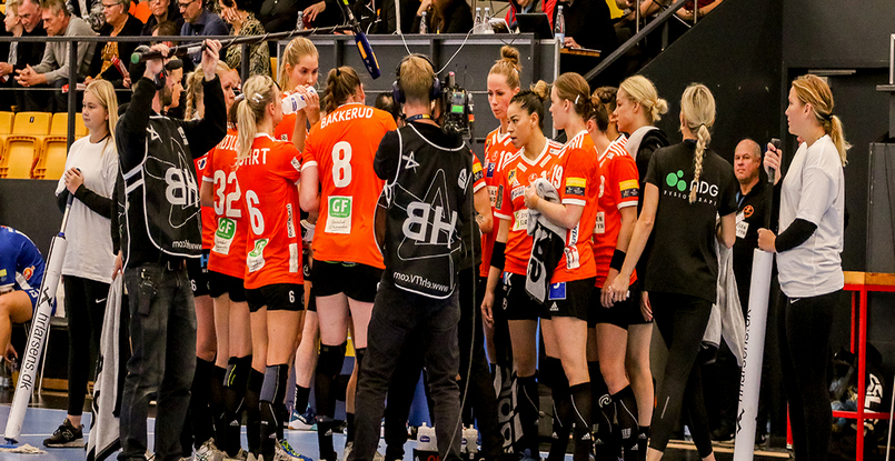 Дания. В женском чемпионате "Оденсе" продолжает идти без потерь