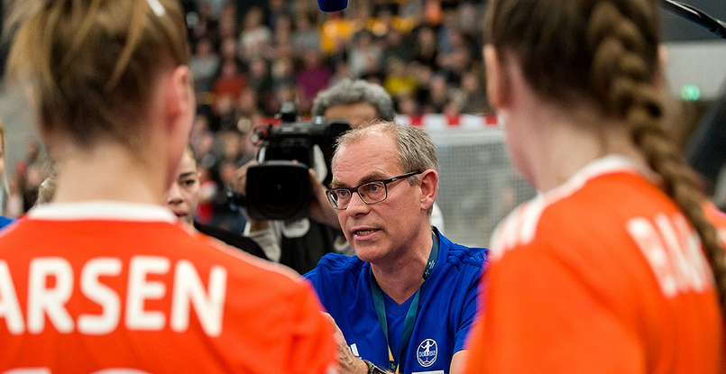 Дания. С нового сезона у главного тренера "Оденсе" Яна Пютлика будут два новых помощника