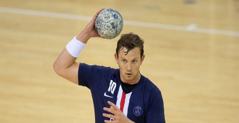 Франция. Полусредний "Пари Сен-Жермен" Сандер Сагосен пропустит из-за травмы четыре недели