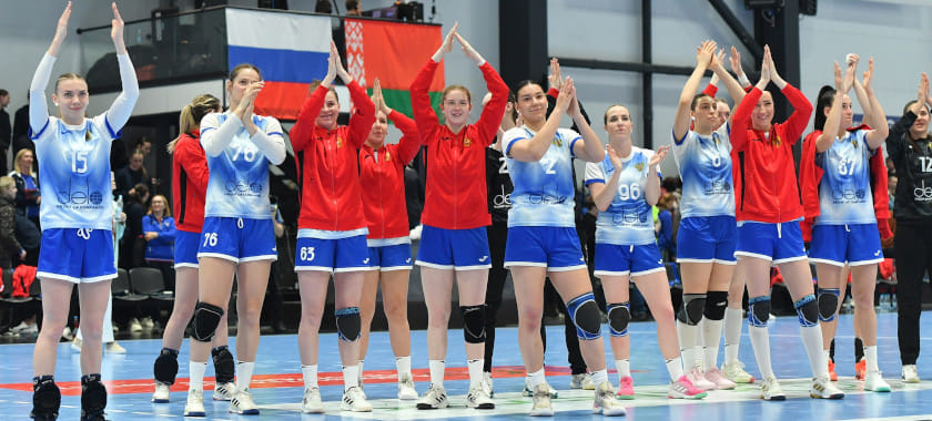 Бенефиса Сёминой молодёжке не хватило. Акопяновские дали бой, но первая сборная России победила