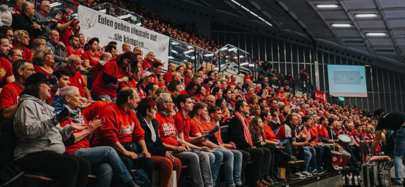 Бундеслига. "Лемго", "Геппинген" и "Людвигсхафен" победили, а "Ганновер" с "Бергишем" разошлись миром. Результаты игрового дня