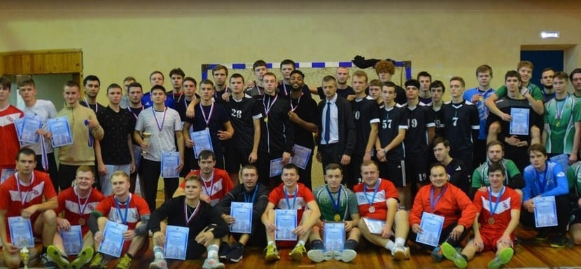 Россия. Завтра в Саратове стартует товарищеский турнир "Памяти педагогов-преподавателей"