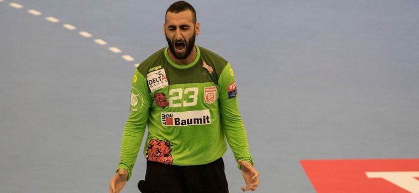 Лига чемпионов. Иранский голкипер бухарестского "Динамо" Саед Хейдарирад — автор лучшего сэйва 13-го тура групповой стадии (ВИДЕО)