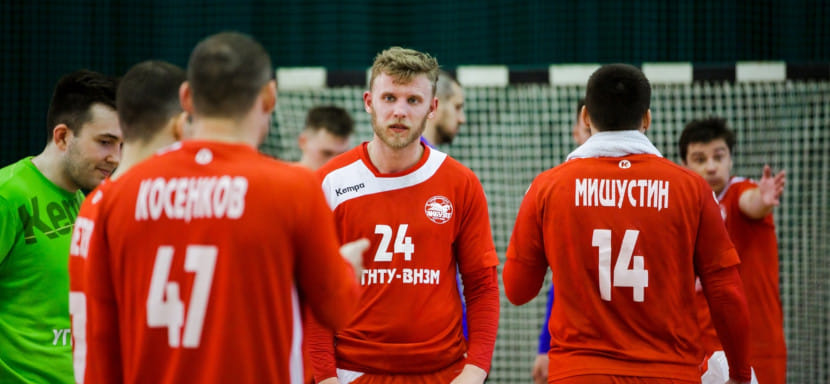 Суперлига Париматч. Уфимский "Акбузат" одержал победу над снежинским "Сунгулем" и финишировал на десятой строке турнирной таблицы