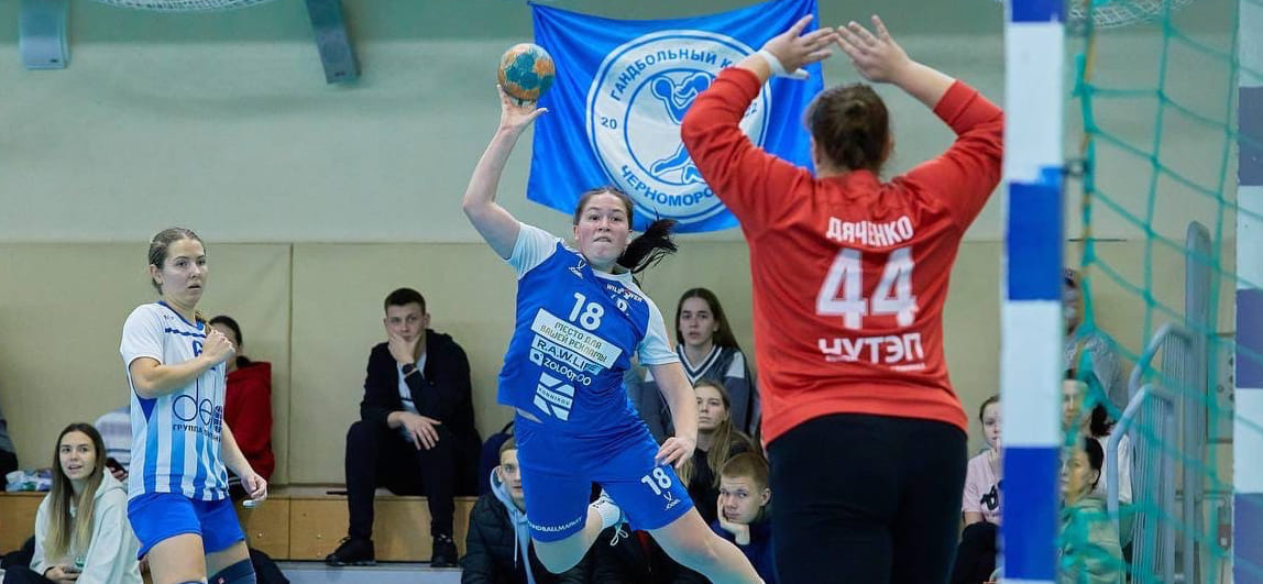 Кубок России. "Дворцовый" переворот. "Живого" гимна для победы над "Черноморочкой" оказалось мало