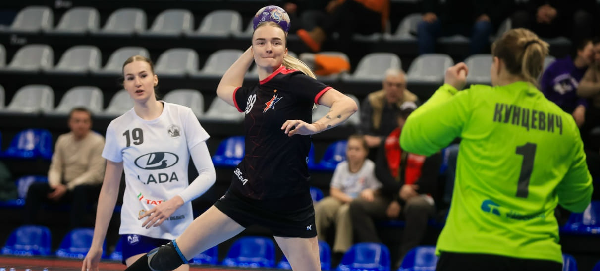 Старт плей-офф в Суперлиге, битва в Румынии. Что смотреть на неделе, трансляции плюс прогноз эксперта