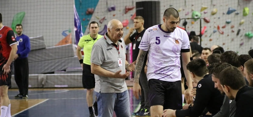 Владимир Максимов: "Если мы внедрим в школы программу, то пусть и не сразу, но сможем вернуть те позиции в мужском гандболе, что были утрачены"