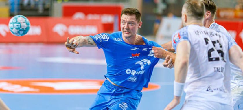 Польша. Дмитрий Житников: "Такие игры, как "Кельце" — "Висла", — это нечто неординарное. Самое напряжённое дерби Европы"