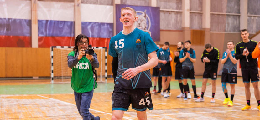 Разыгрывающий Александр Аркатов признан лучшим игроком снежинского "Динамо-Сунгуля" в марте