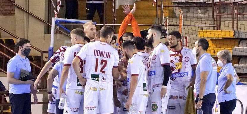 Европейская лига. "Адемар" просит ЕГФ перенести начало матча с французской "Тулузой" из-за комендантского часа