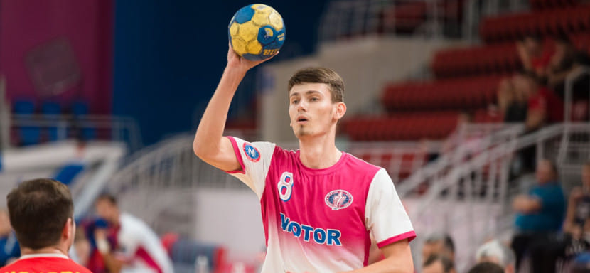 Венгерский полусредний с украинскими корнями Виктор Мельничук из запорожского "Мотора" отправился в аренду в "Комло"