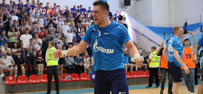 Экс-линейный "Зенита" Глеб Чернов продолжит карьеру в клубе высшей лиги "Ростов-Дон"